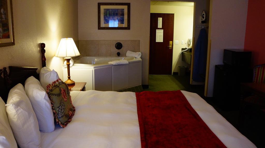 Hotel Grand Victorian Branson Bagian luar foto
