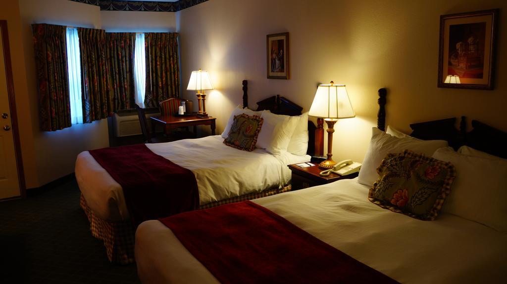 Hotel Grand Victorian Branson Bagian luar foto