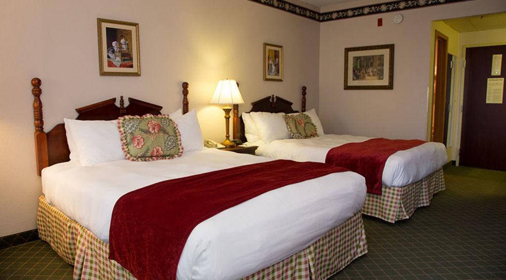 Hotel Grand Victorian Branson Bagian luar foto