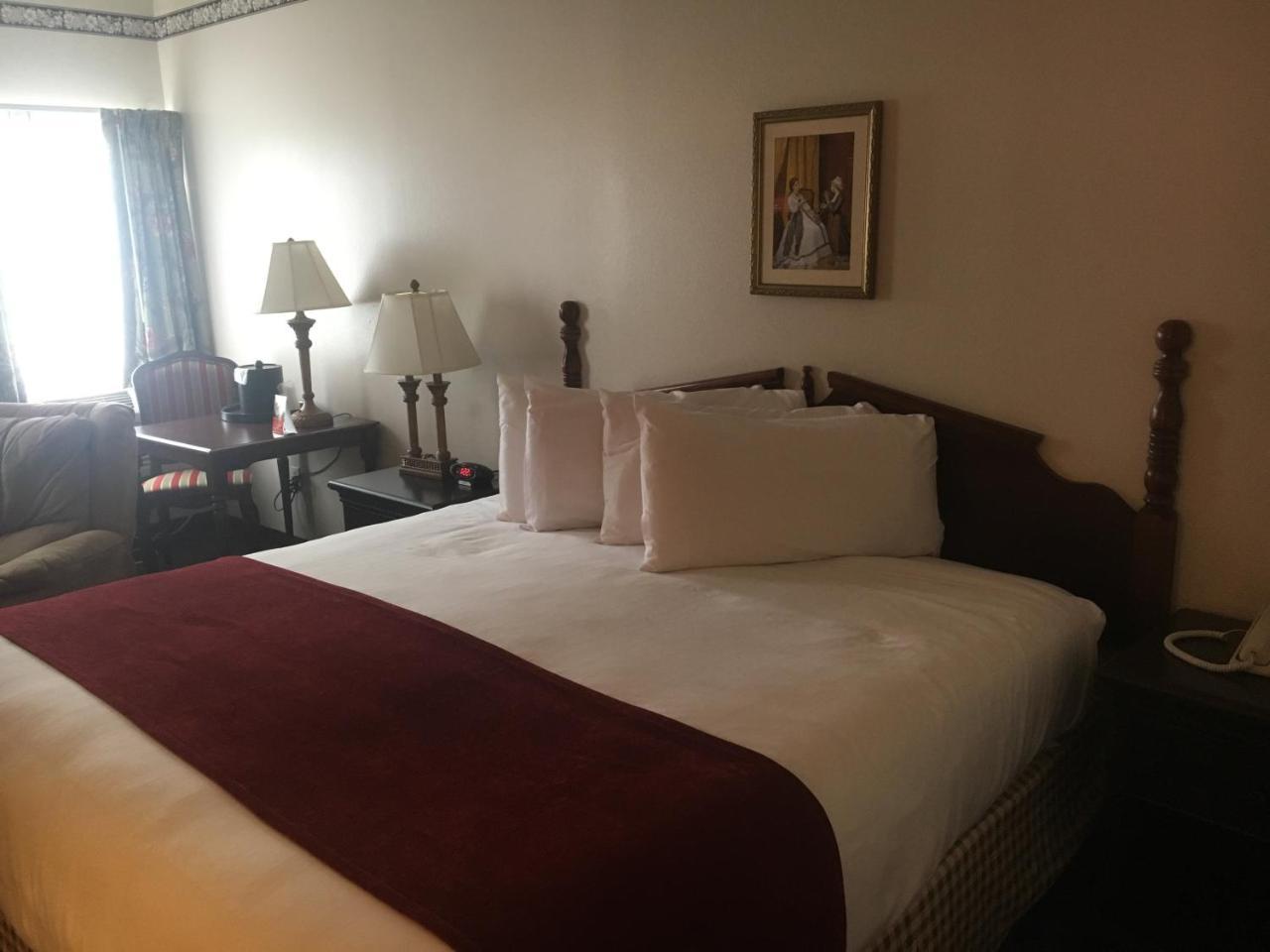 Hotel Grand Victorian Branson Bagian luar foto